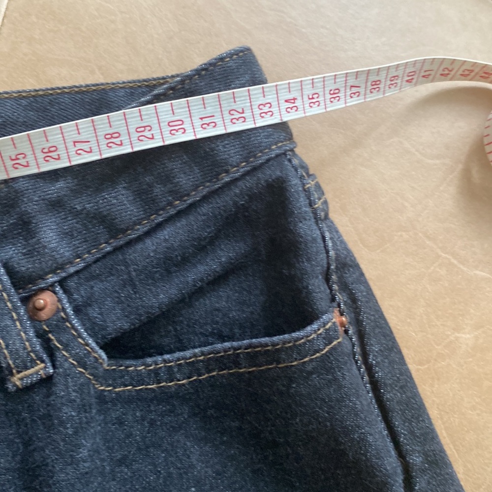 Levi’s Jean - Picture 7 of 9